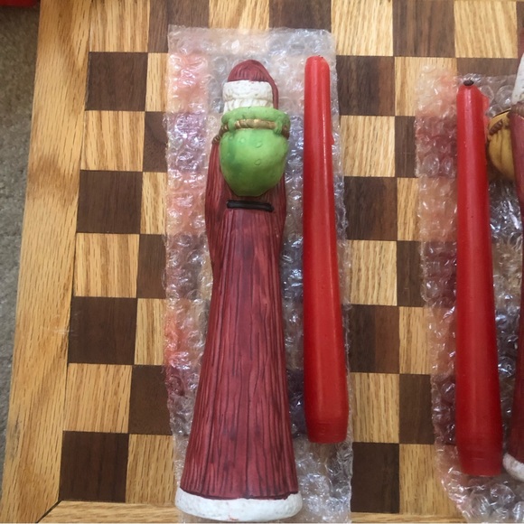 Hand Painted set of 2qty -8” Ceramic Santa Candle holders - lovely little detail - Picture 4 of 16